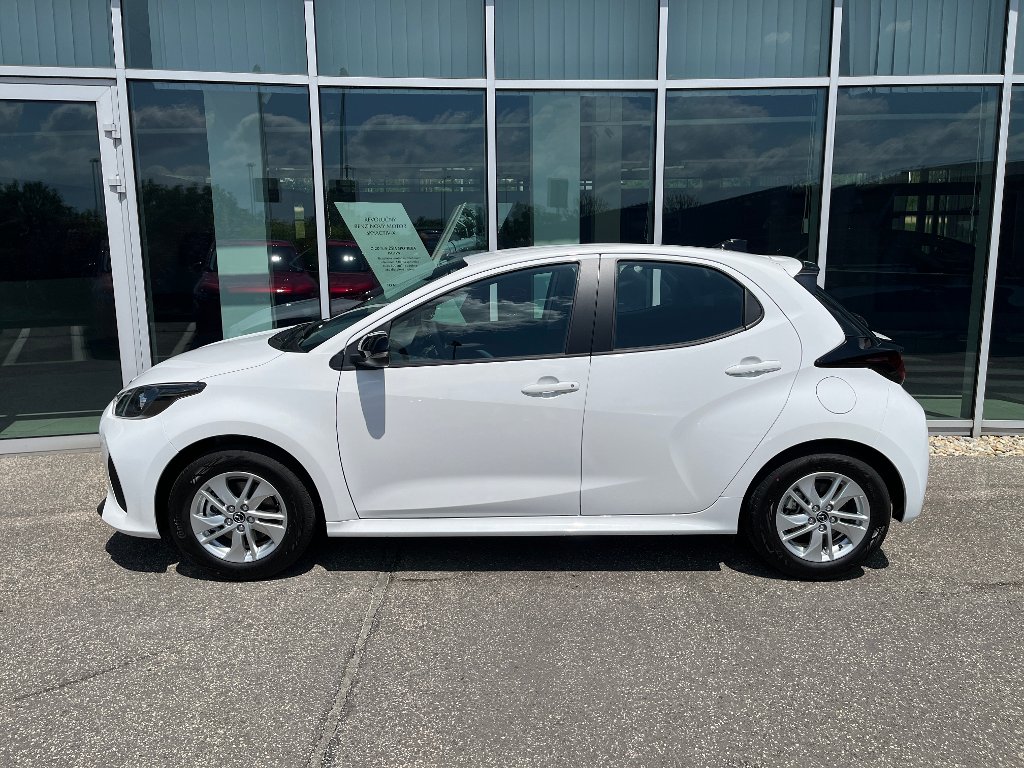 Mazda 2 Hybrid