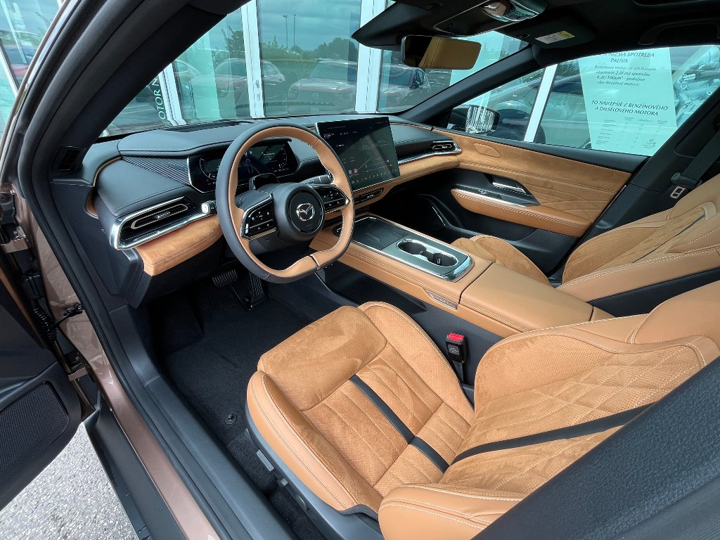 Mazda 6e