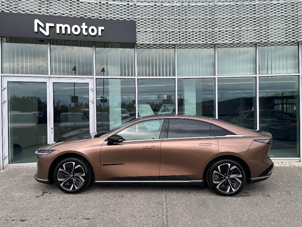 Mazda 6e